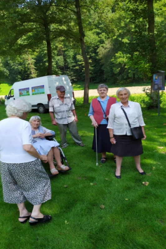 Pożegnanie lata w DPS Ojców. (fot. 1)