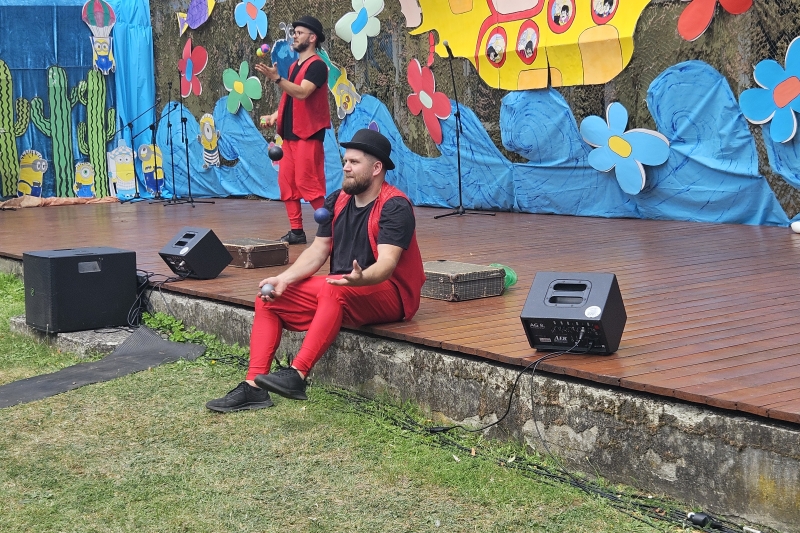 XXI Piknik Świętojański - "Rejs żółtą łodziom podwodną" (fot. 13)