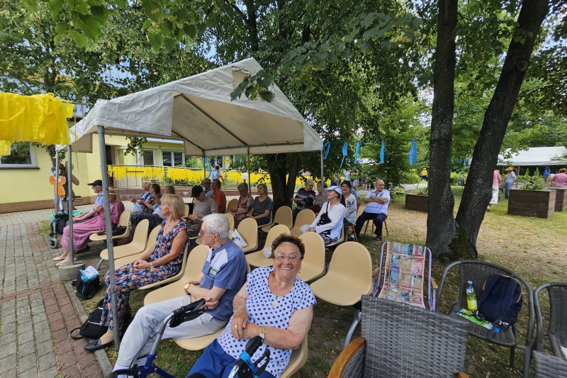 XXI Piknik Świętojański - "Rejs żółtą łodziom podwodną" (fot. 7)