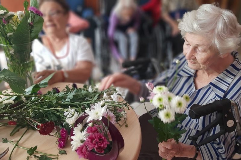 "Zielony Kącik Domu – pielęgnacja kwiatów i układanie bukietów" (fot. 2)