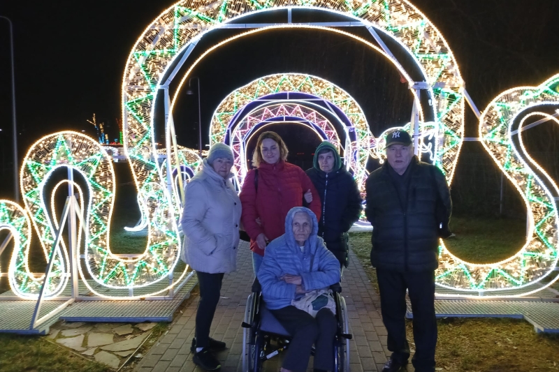 Z wizytą w Ogrodzie Świateł.... (fot. 4)