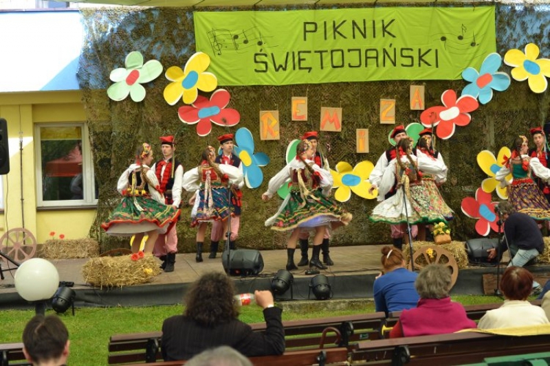XI Piknik Świętojański! (fot. 8)