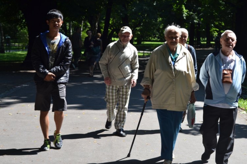 Piknik na Skraju jednego kościoła i pewnego cmentarza (fot. 3)