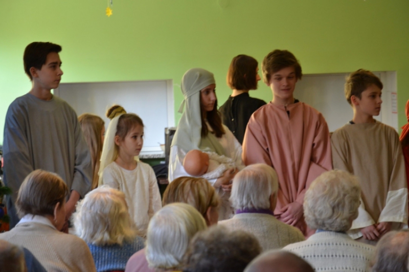 Jasełka Sieprawskiego koła teatralnego i koncert kolęd (fot. 6)