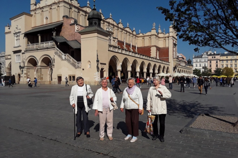 Jak zacząć nowy tydzień? Najlepiej kawą na Krakowskim Rynku! (fot. 6)