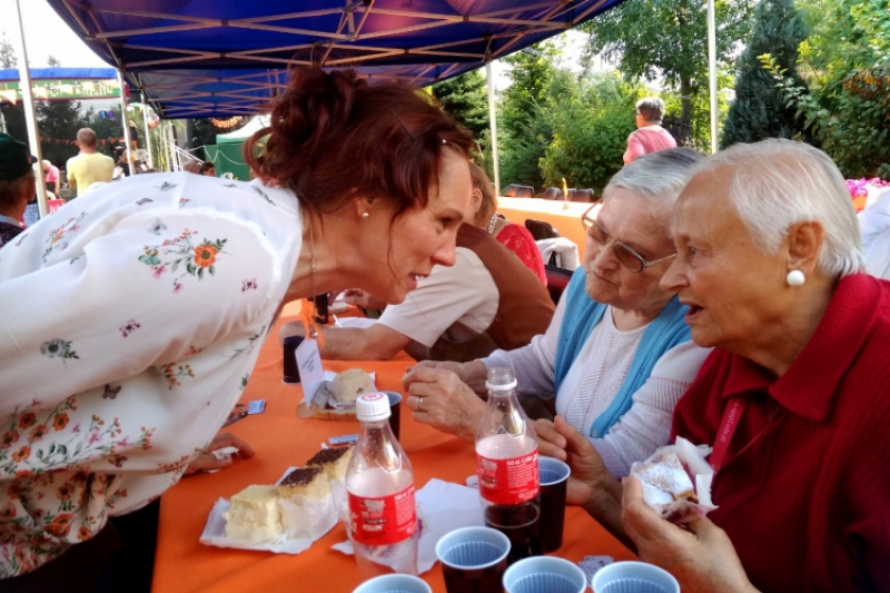 "W Gorących Rytmach Latino" - czyli piknik na Łanowej 41 (fot. 2)